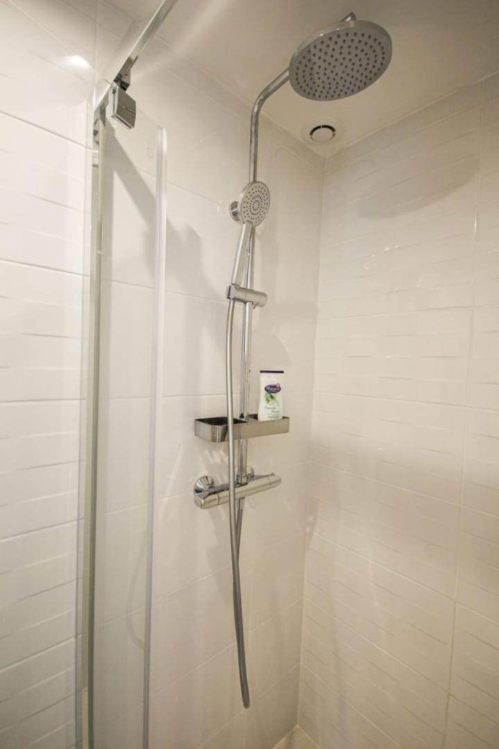 Fully-Equipped Apartment In City Center + Parking Lille Extérieur photo